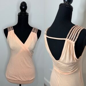 Charlotte Russe Blush V-Neck Women's Top (Medium)